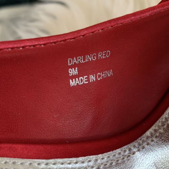 NEW WHBM Darling Red Peep-Toe Slingback - Picture 7 of 8